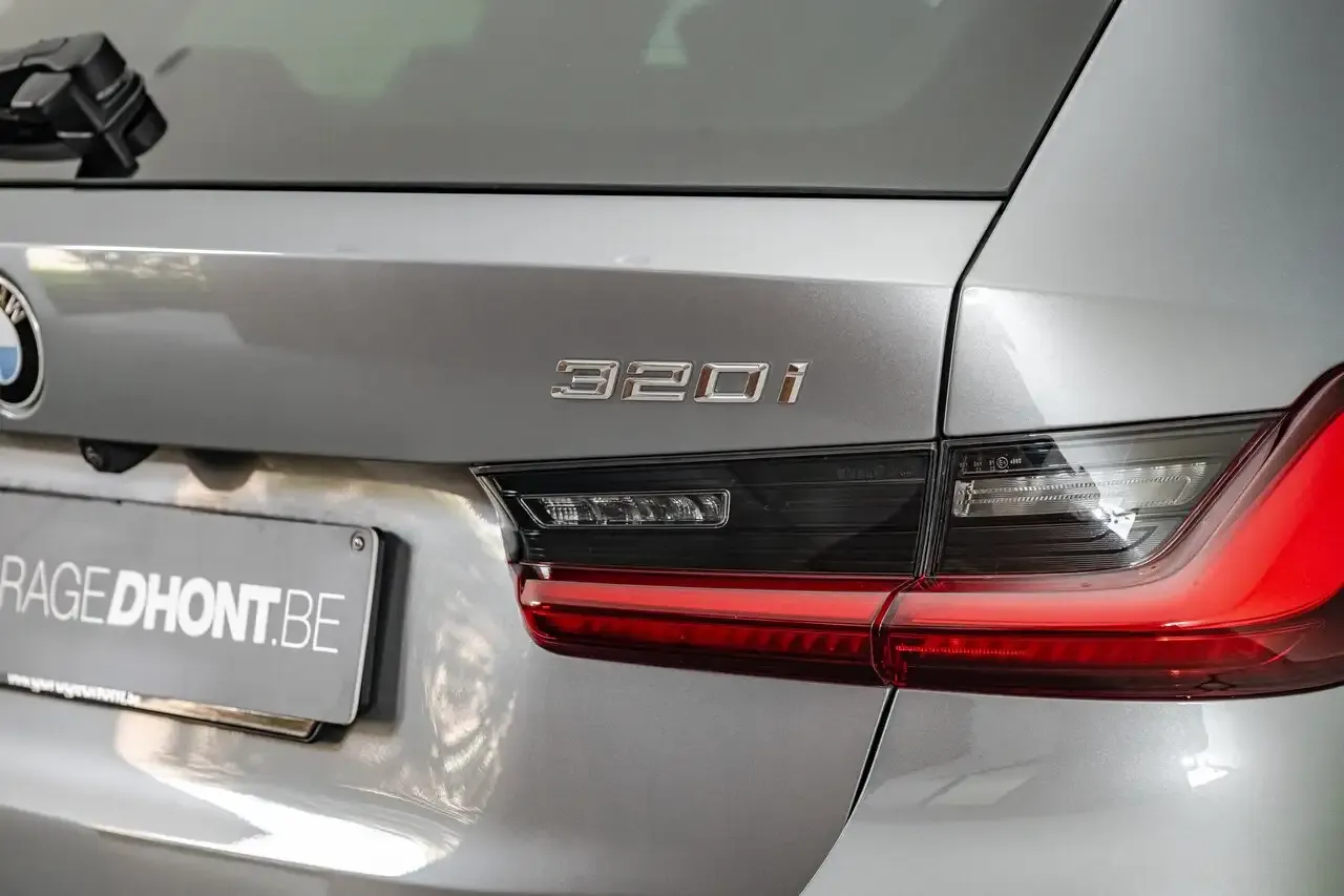 BMW 320 - 32