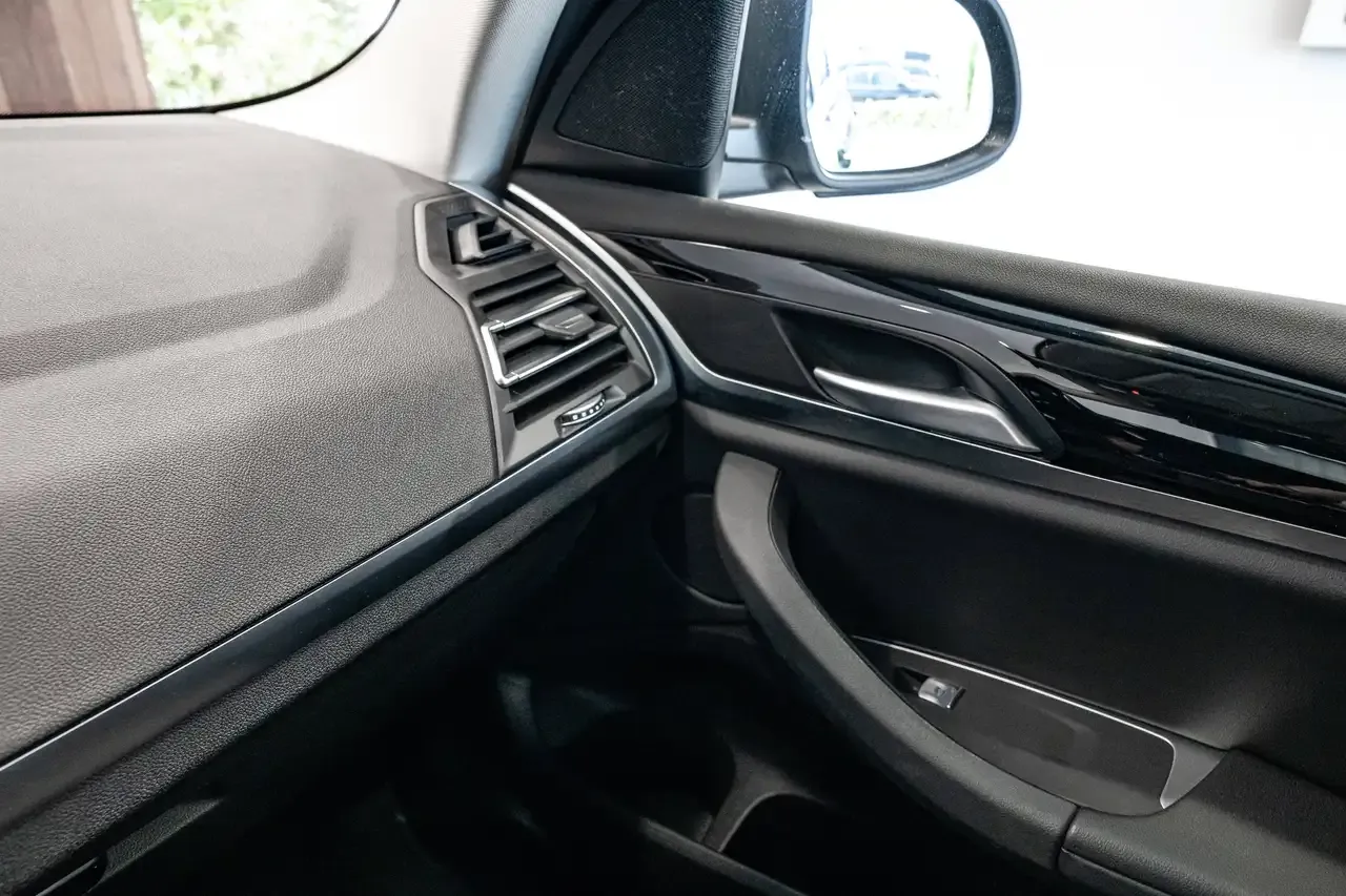 BMW X3 - 23