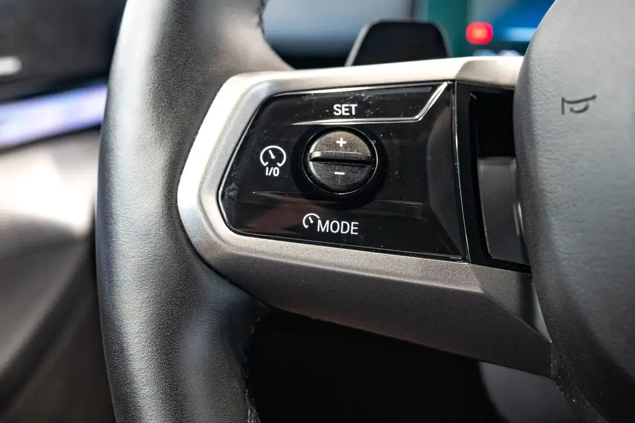 BMW i5 - 21