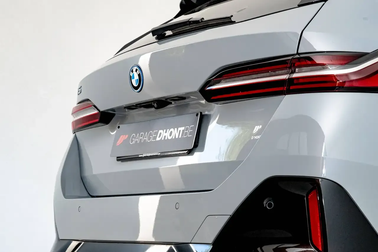 BMW i5 - 27