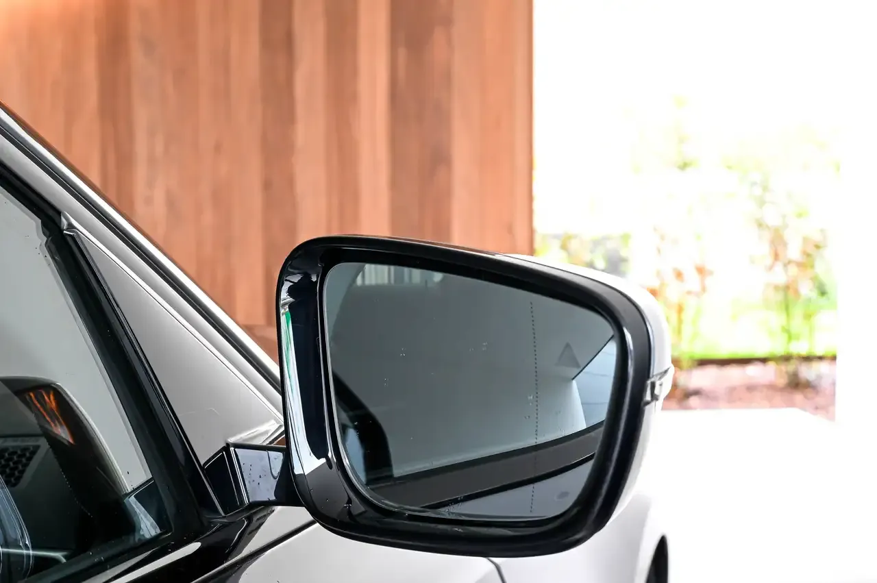 BMW 330 - 18