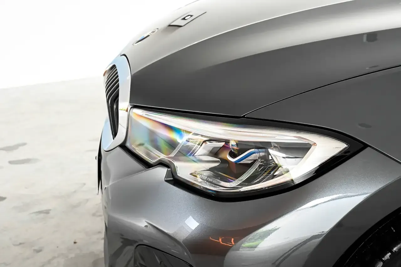 BMW 330 - 19