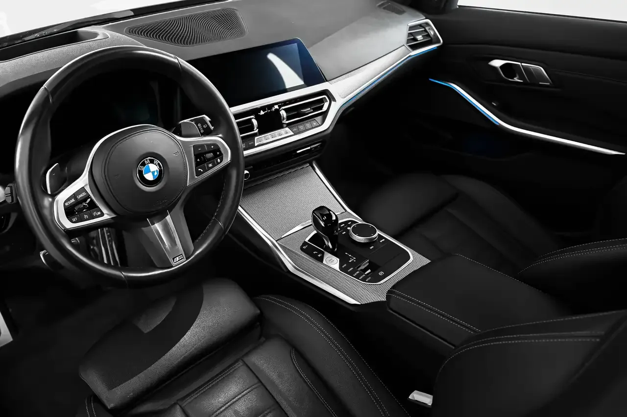 BMW 330 - 36