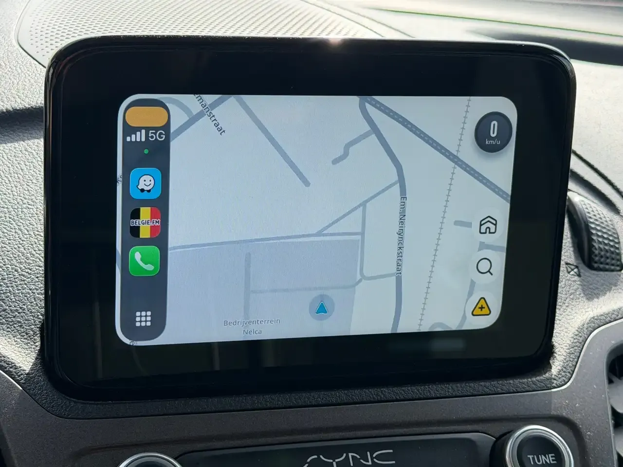 Ford Transit Connect - 13
