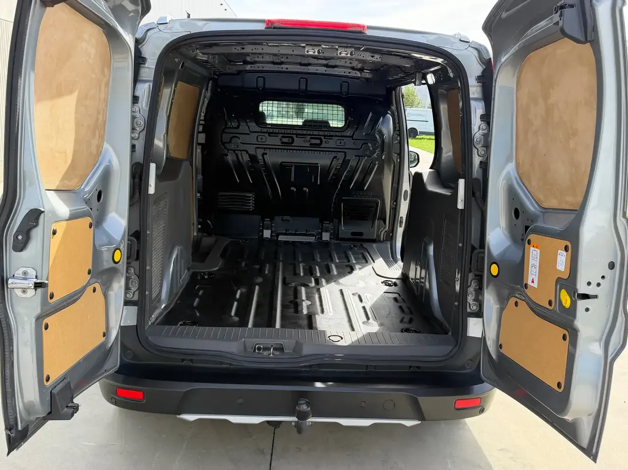 Ford Transit Connect - 17