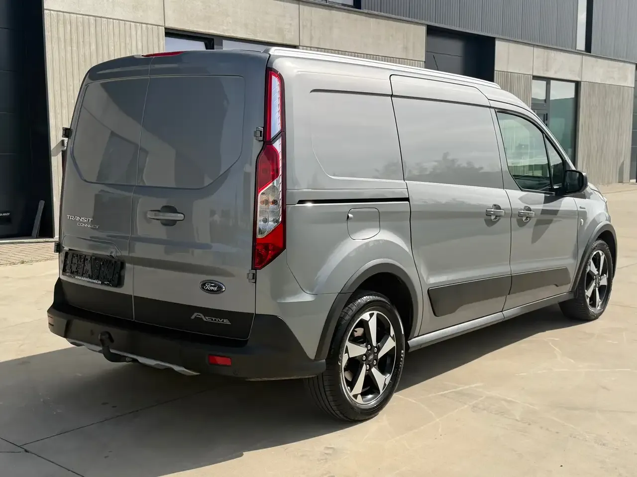 Ford Transit Connect - 4