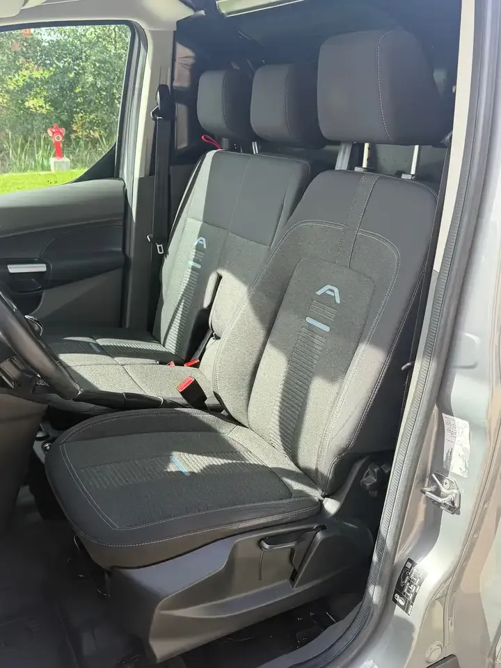 Ford Transit Connect - 6
