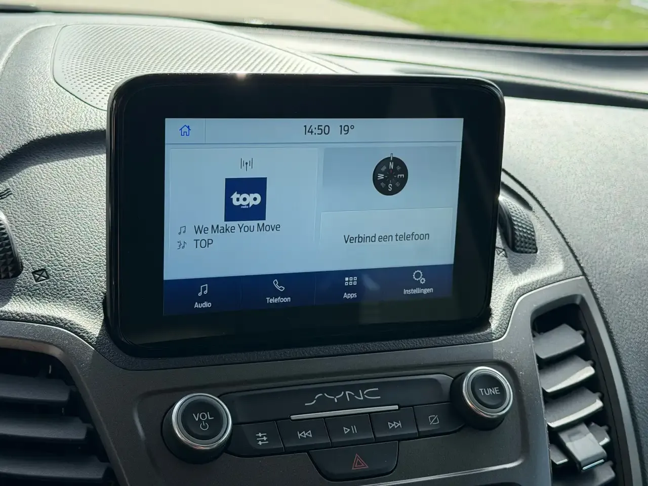 Ford Transit Connect - 10
