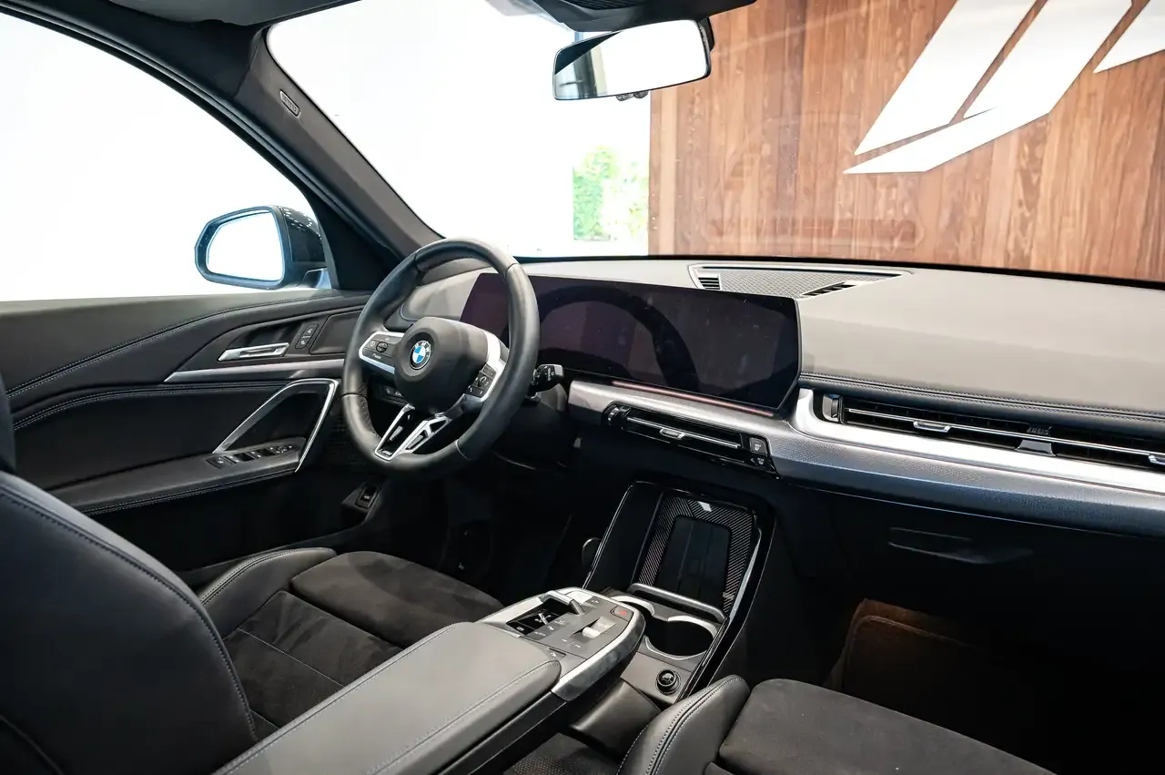 BMW X1 - 10