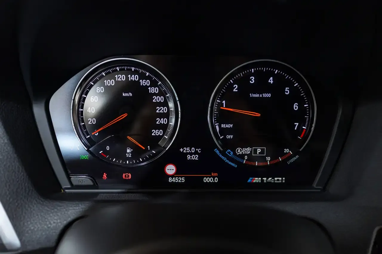 BMW 140 - 11