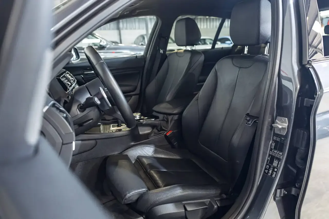 BMW 140 - 9