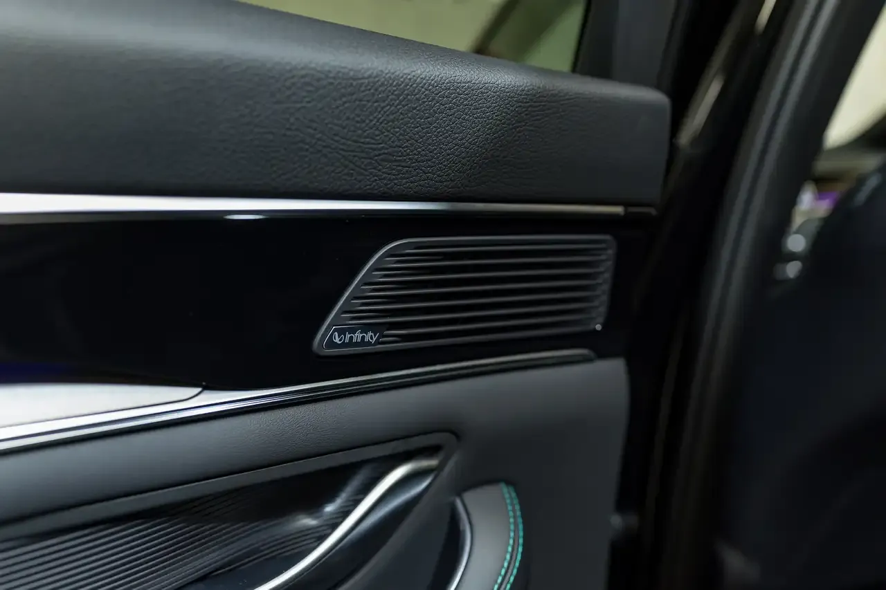 BYD Seal U - 30