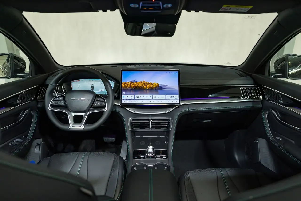 BYD Seal U - 8