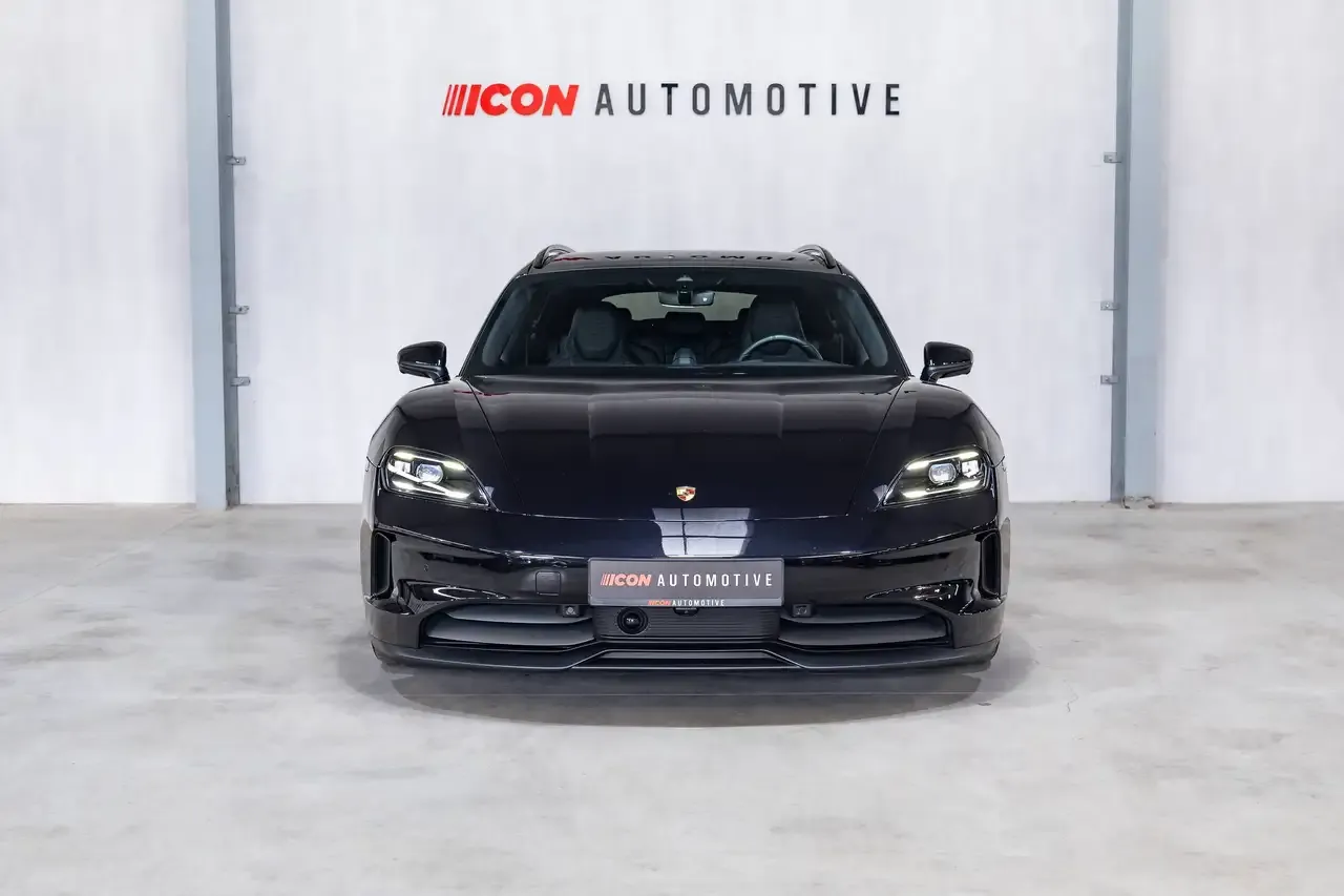 Porsche Taycan - 2