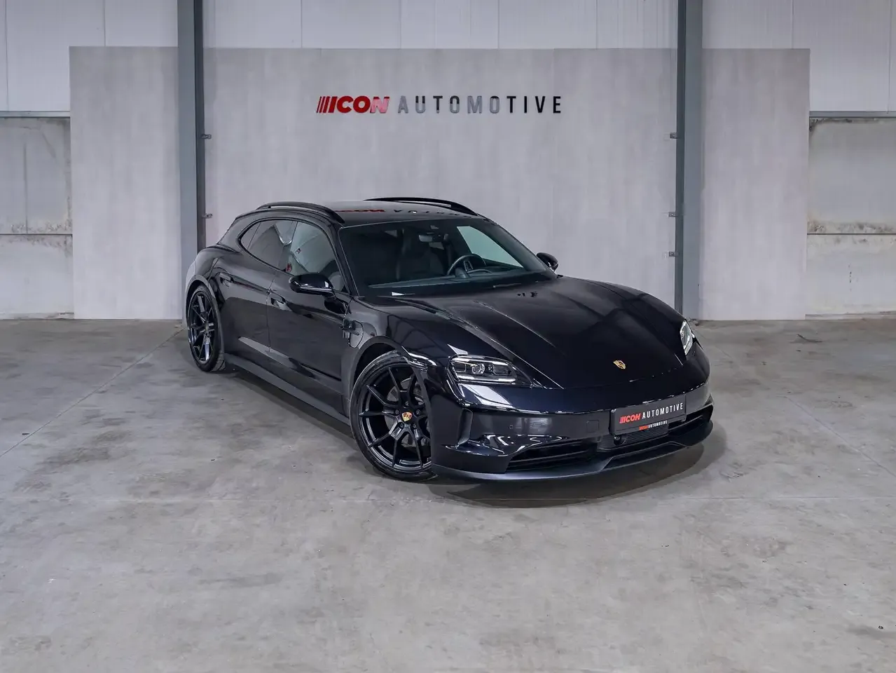 Porsche Taycan - 6