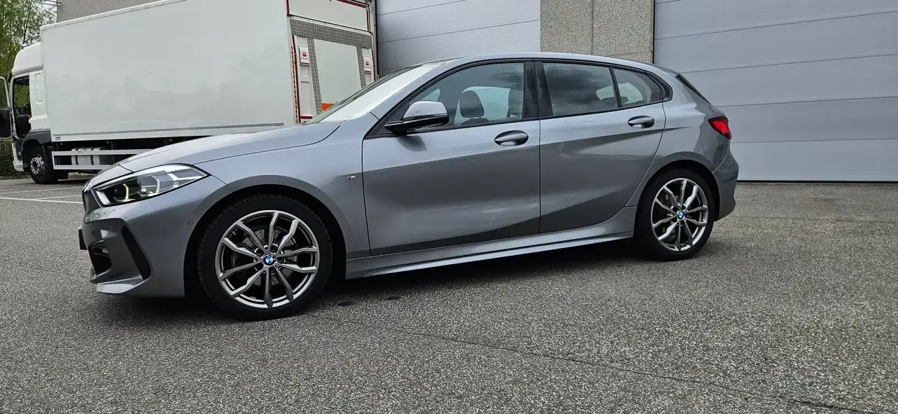 BMW 118 - 4