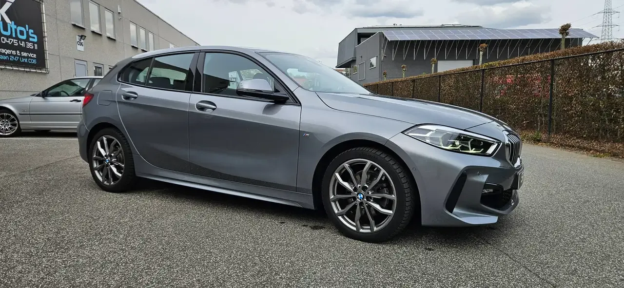 BMW 118 - 6