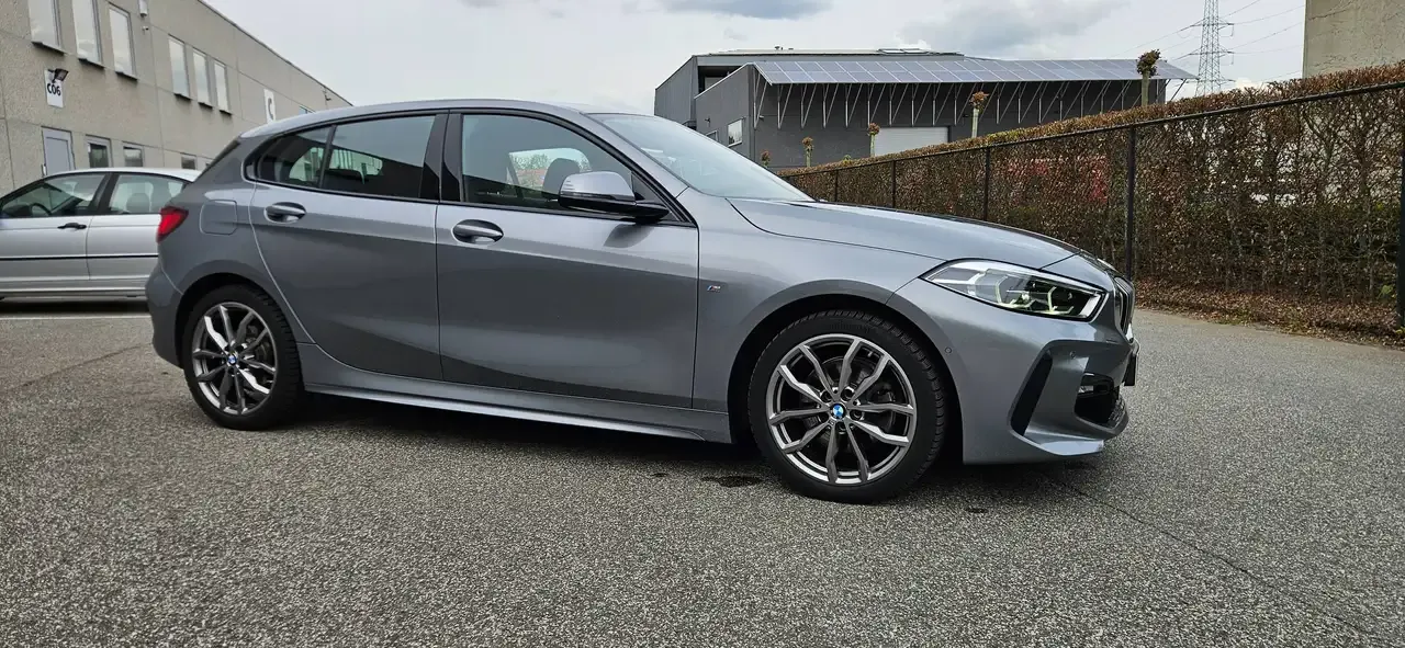 BMW 118 - 10