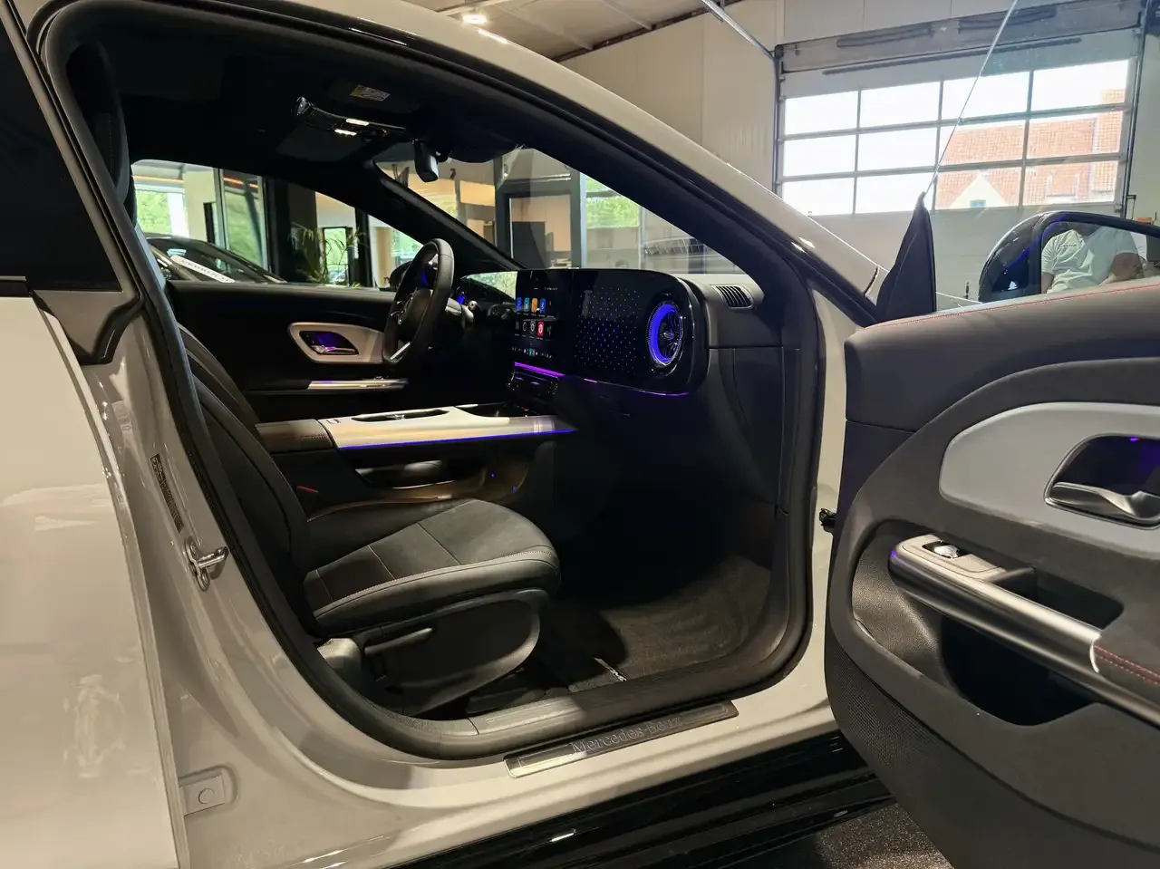 Mercedes-Benz CLA 250 - 12