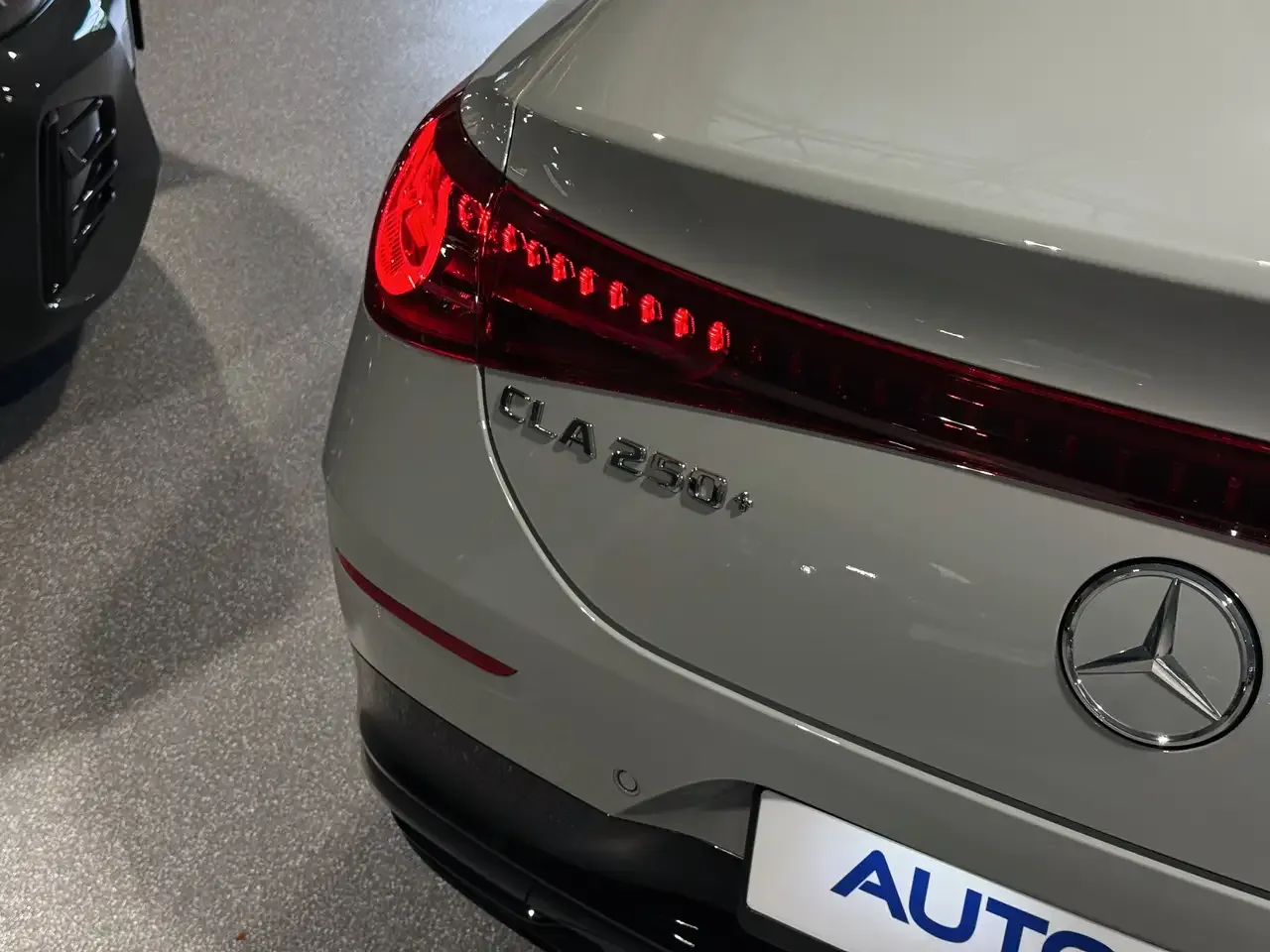 Mercedes-Benz CLA 250 - 13