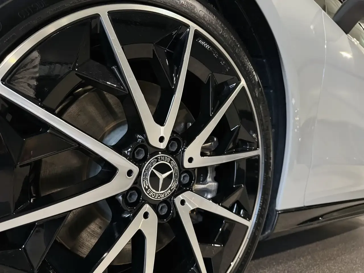 Mercedes-Benz CLA 250 - 10