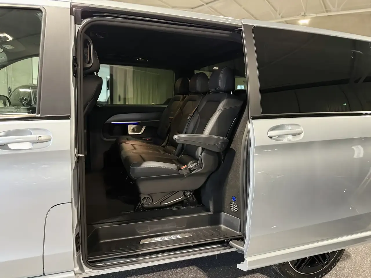 Mercedes-Benz V 300 - 24
