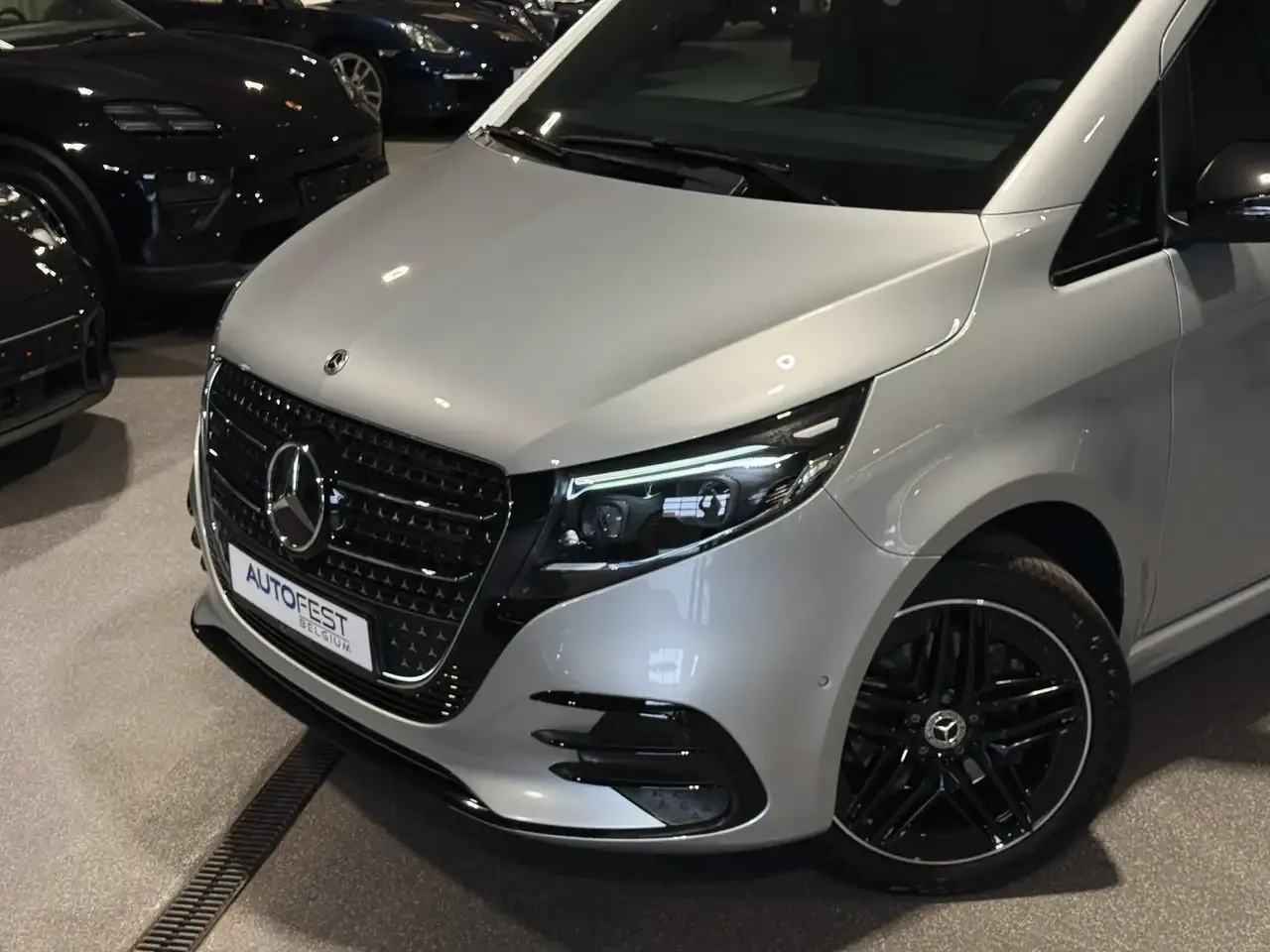 Mercedes-Benz V 300 - 27