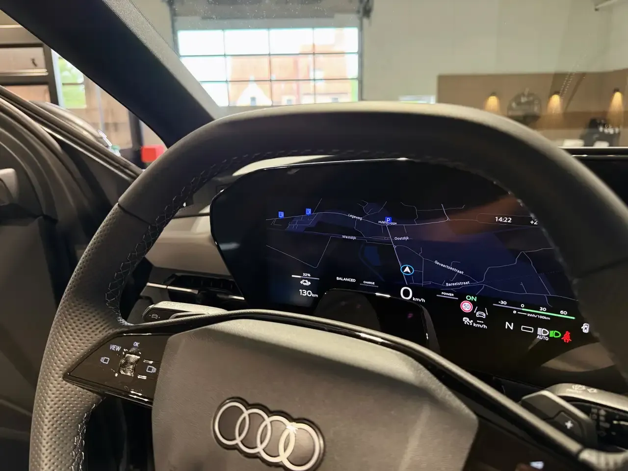 Audi Q6 e-tron - 25