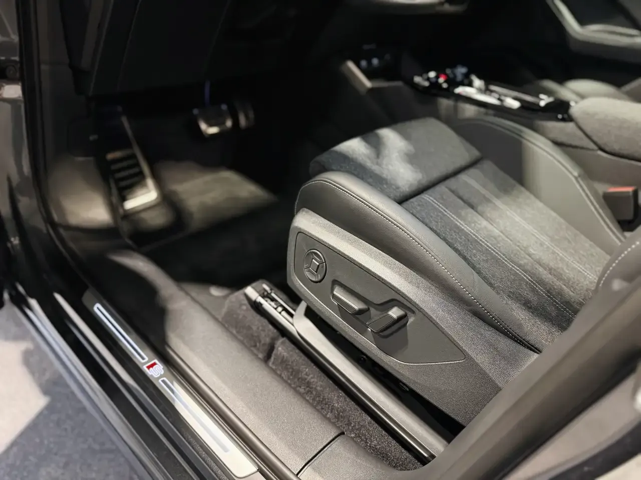 Audi Q6 e-tron - 8