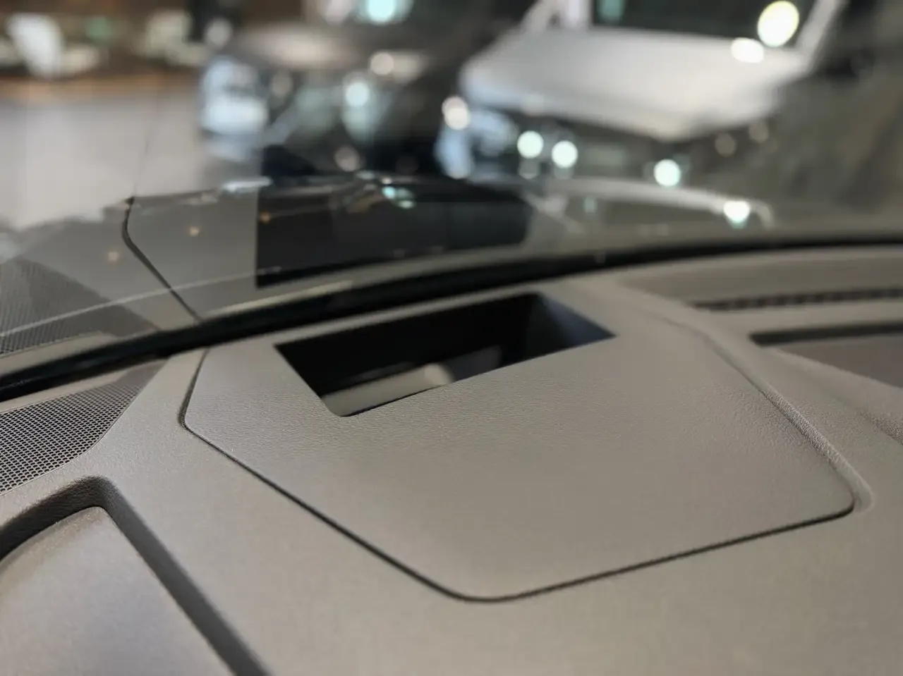 Audi e-tron - 12