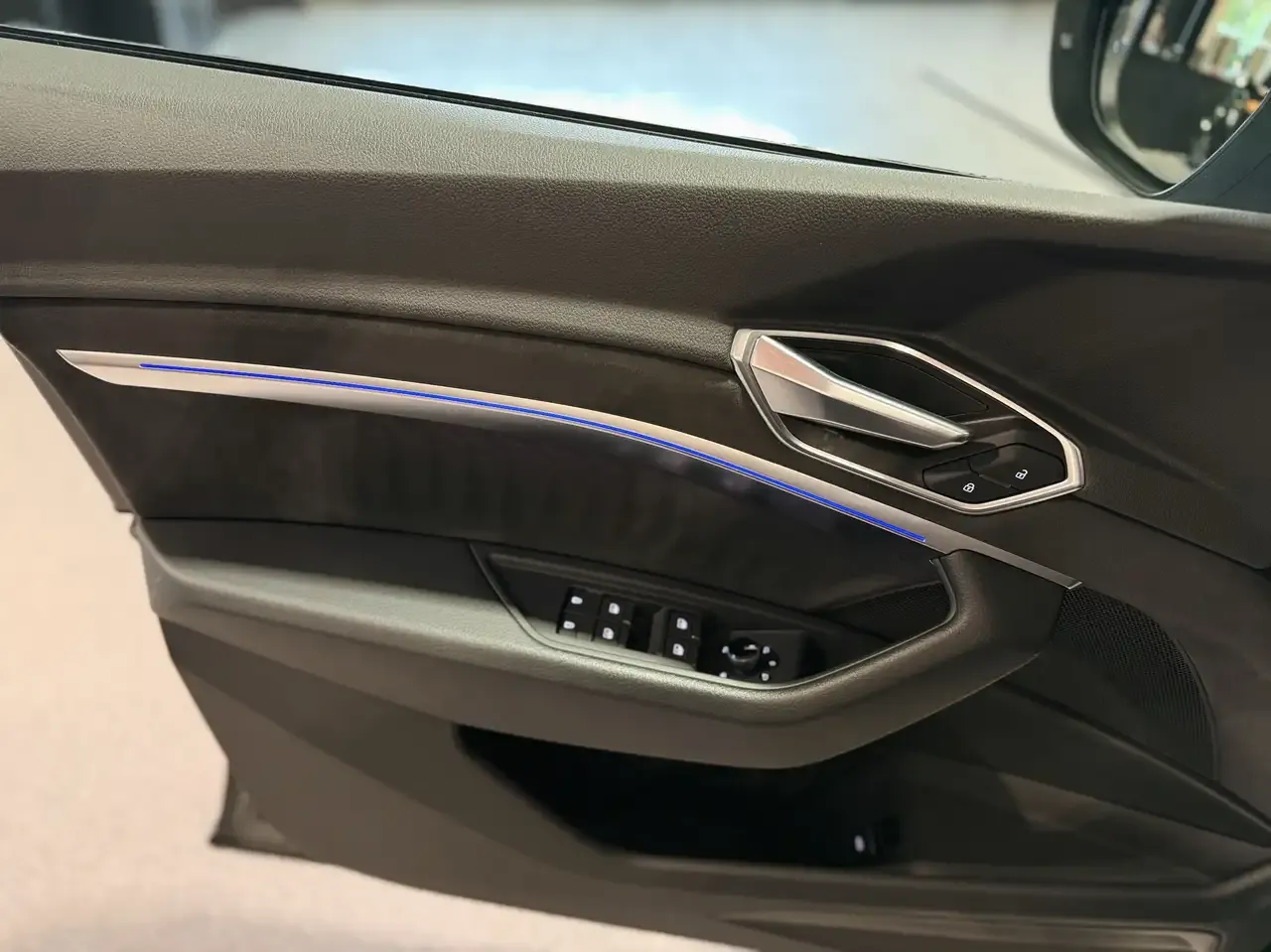 Audi e-tron - 17