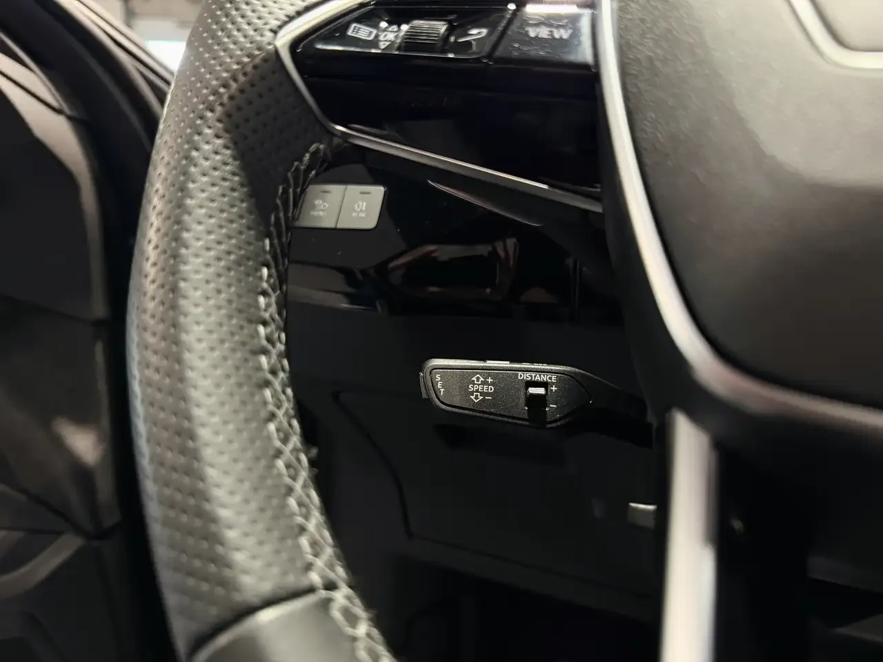 Audi e-tron - 27