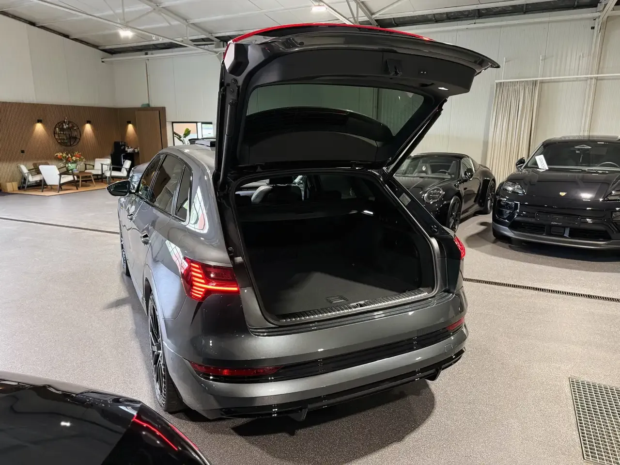 Audi e-tron - 9