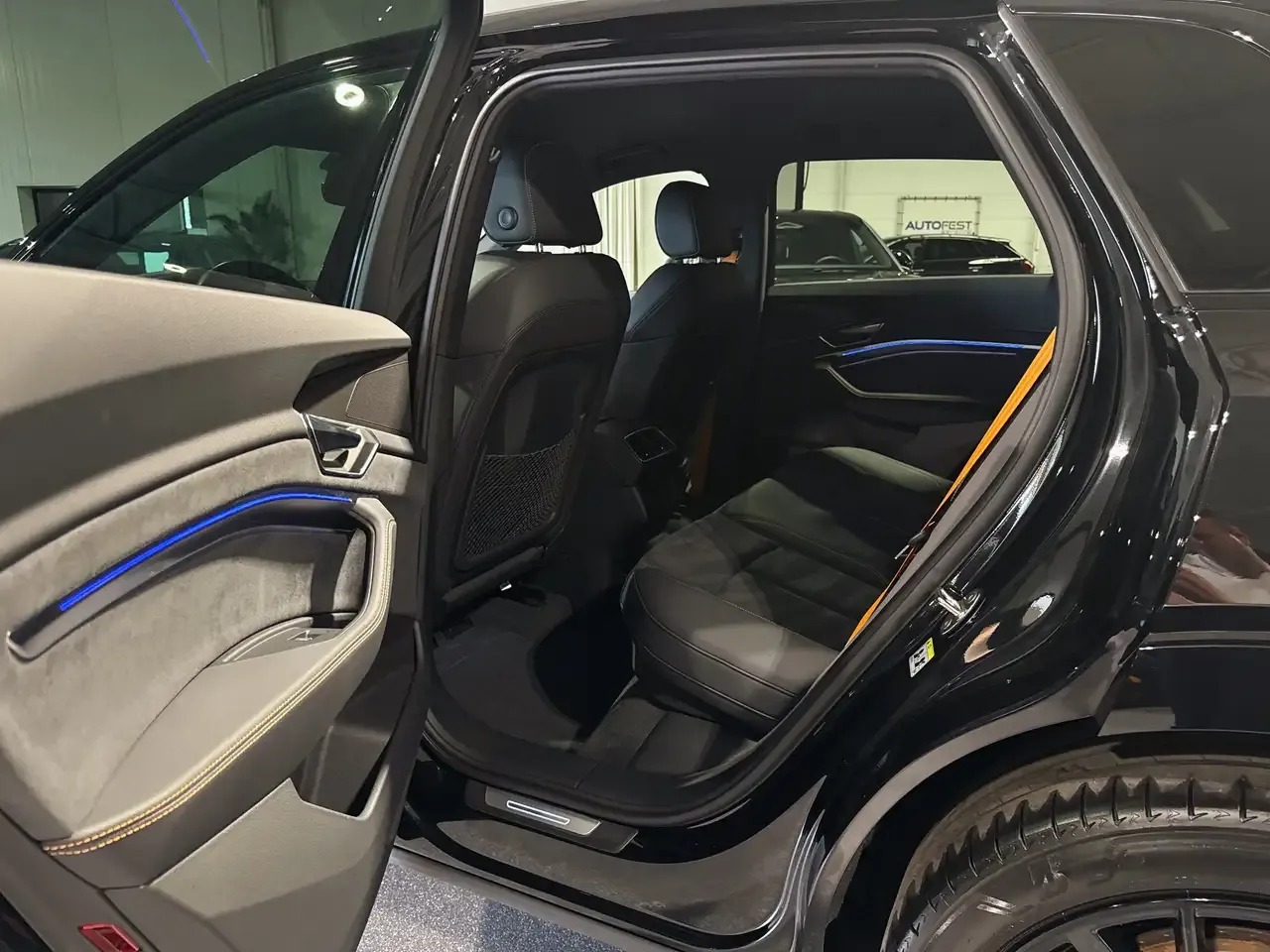 Audi e-tron - 11