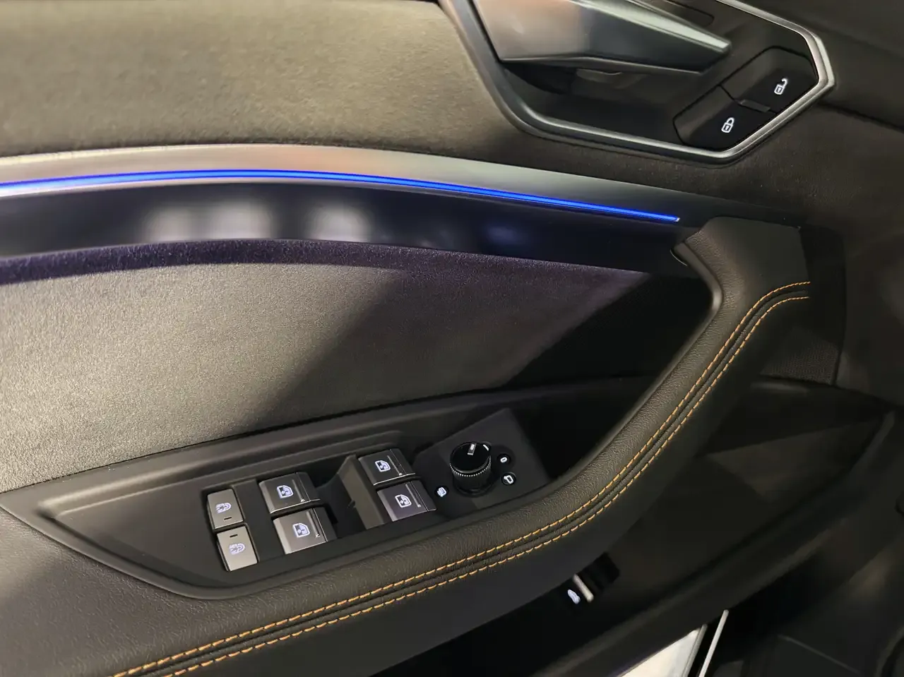 Audi e-tron - 15