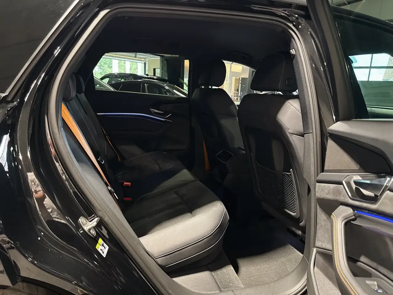 Audi e-tron - 18