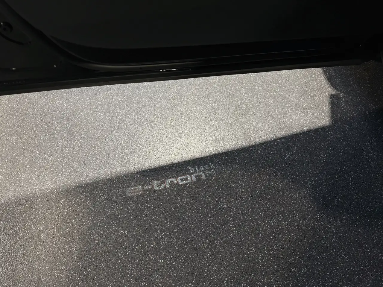 Audi e-tron - 24