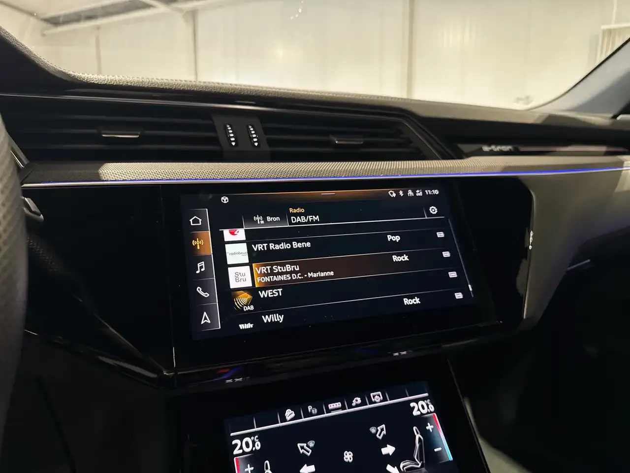 Audi e-tron - 32