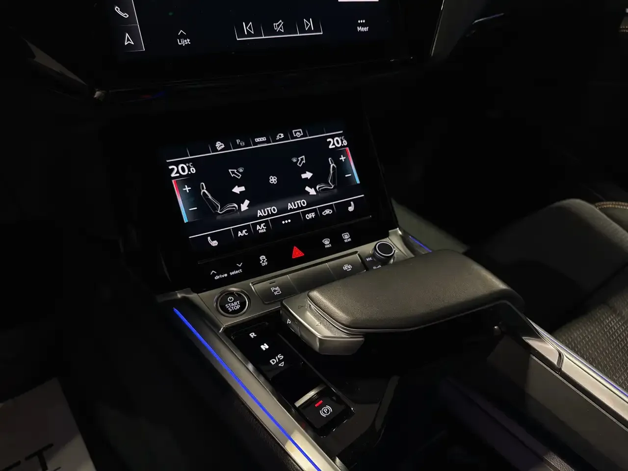 Audi e-tron - 37