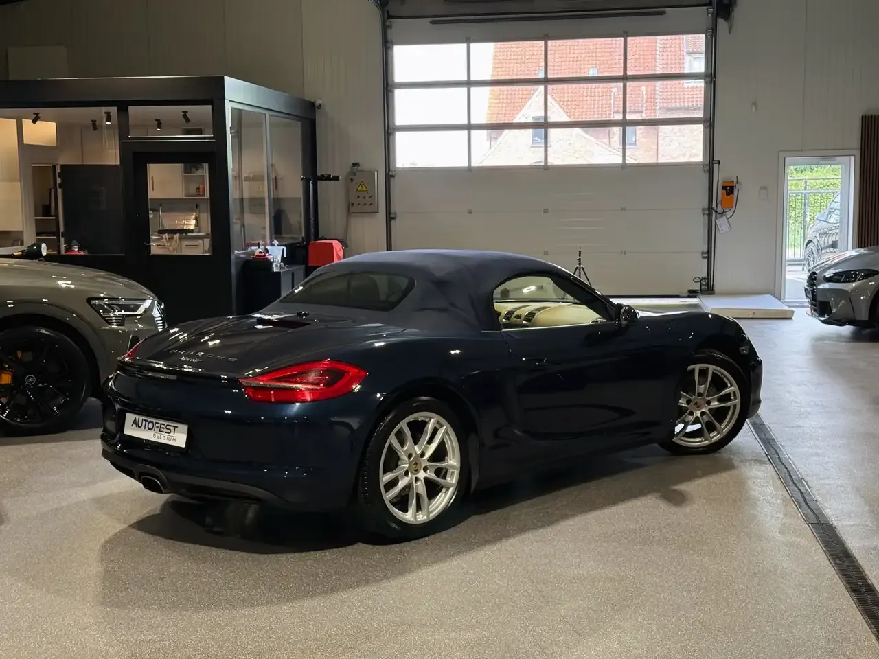 Porsche Boxster - 16