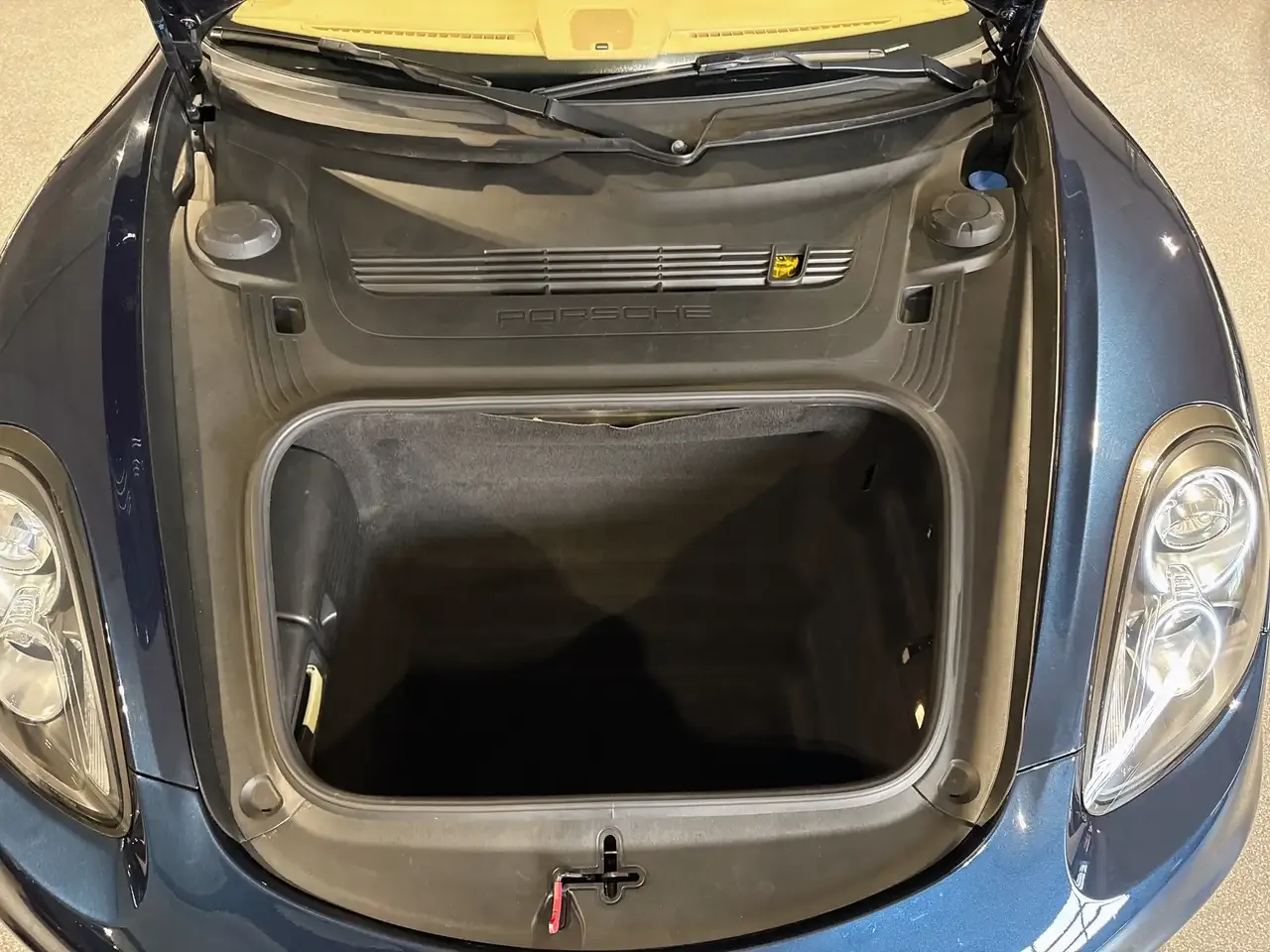 Porsche Boxster - 22