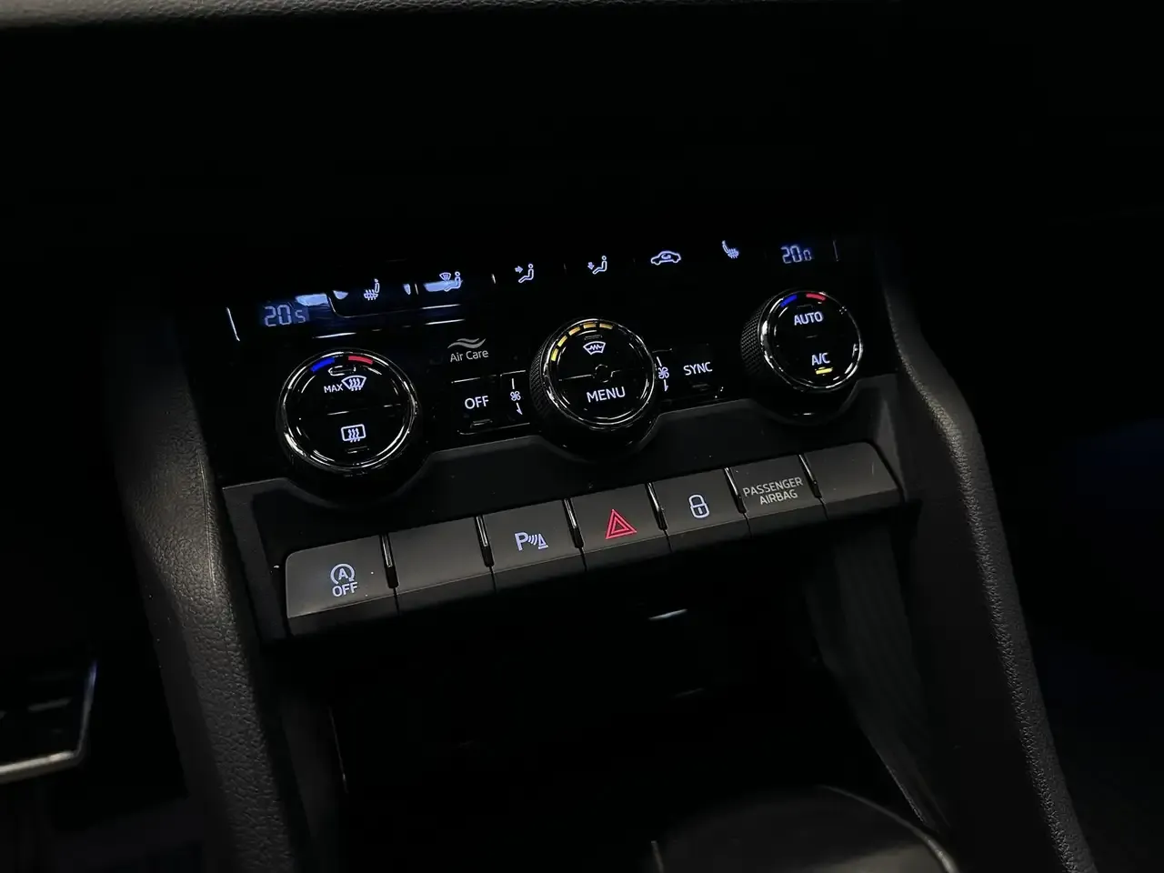 Skoda Karoq - 22