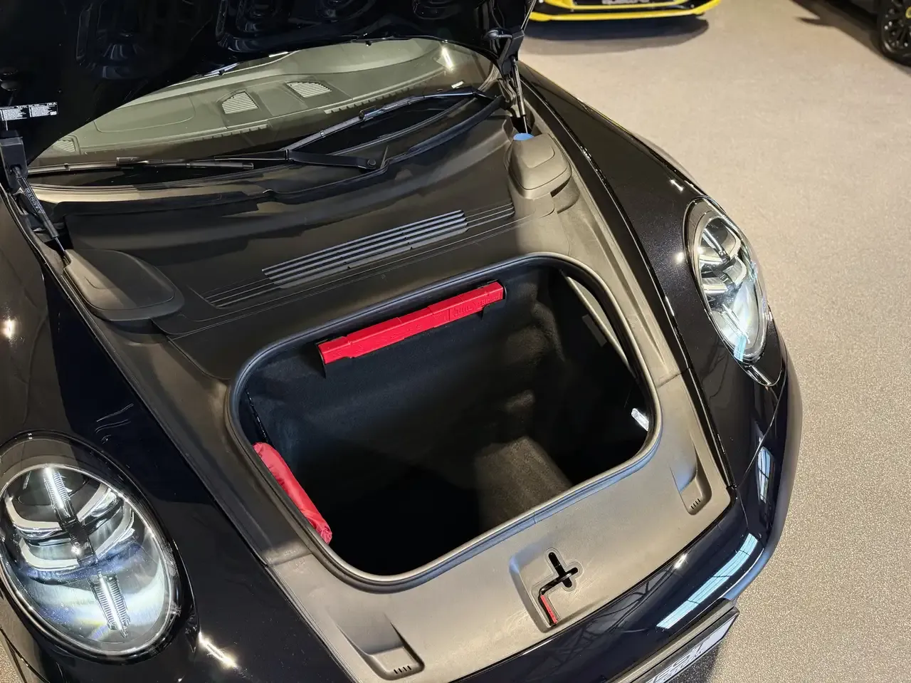 Porsche 911 - 37