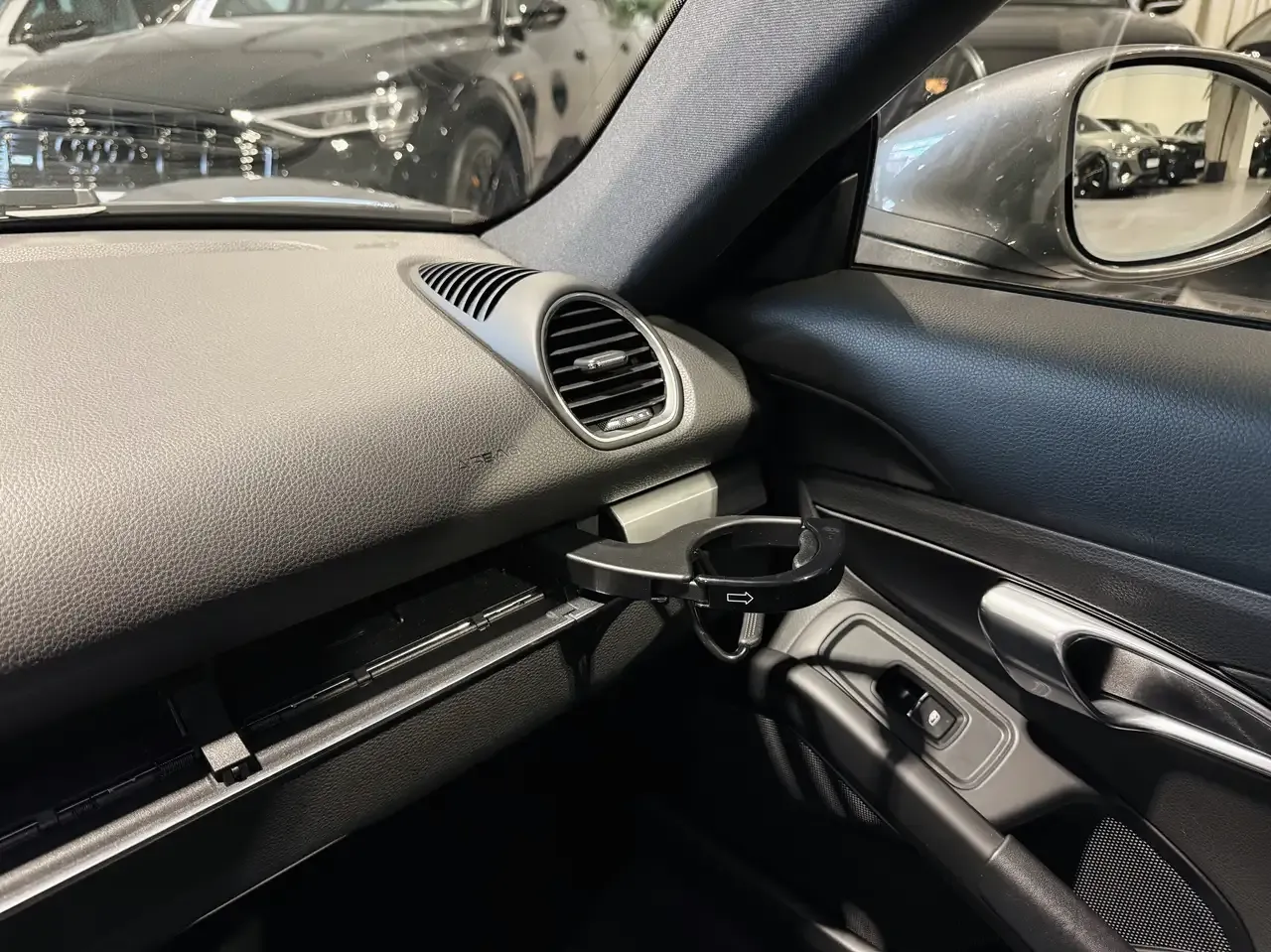 Porsche 718 - 16