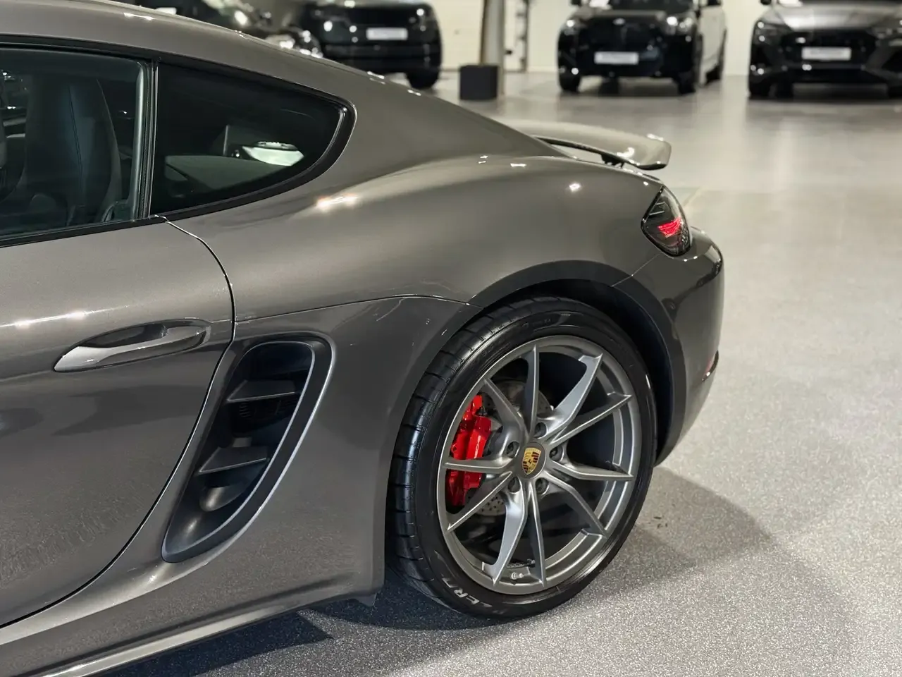 Porsche 718 - 27