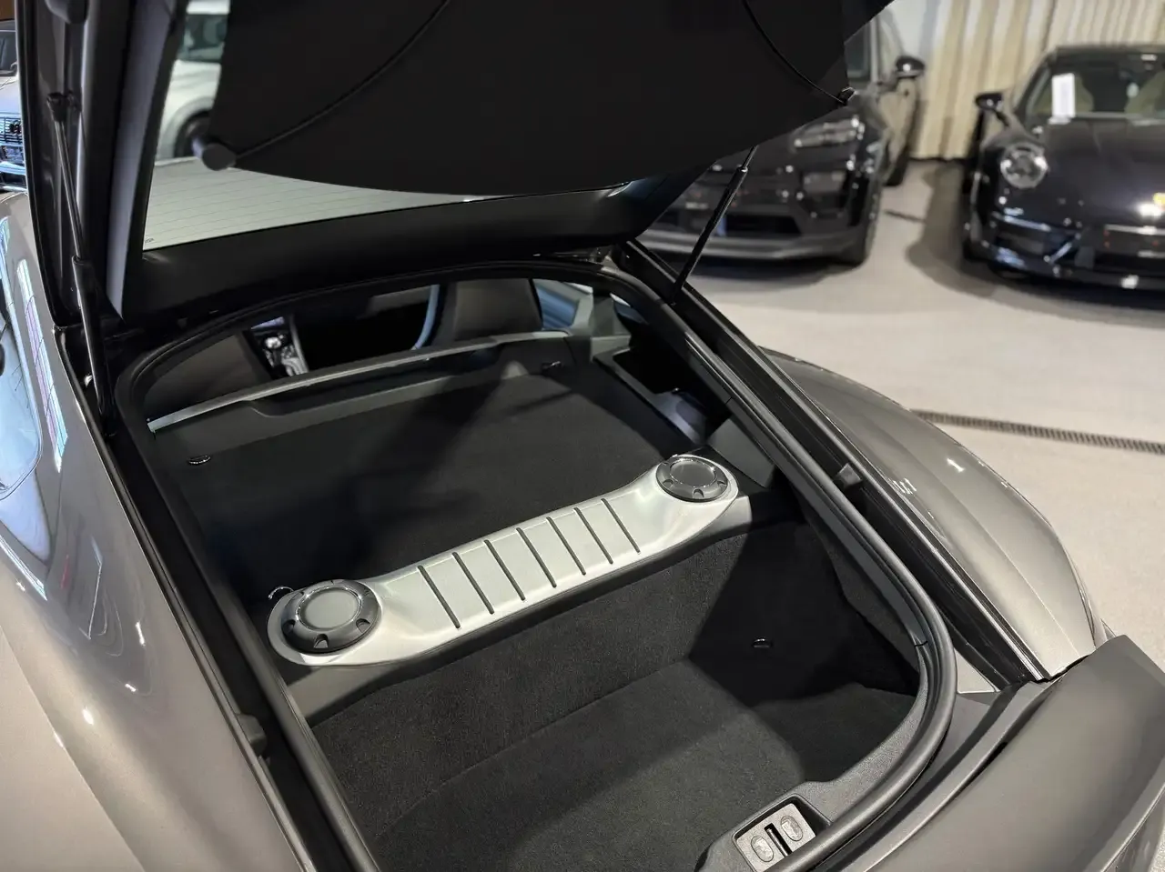 Porsche 718 - 30