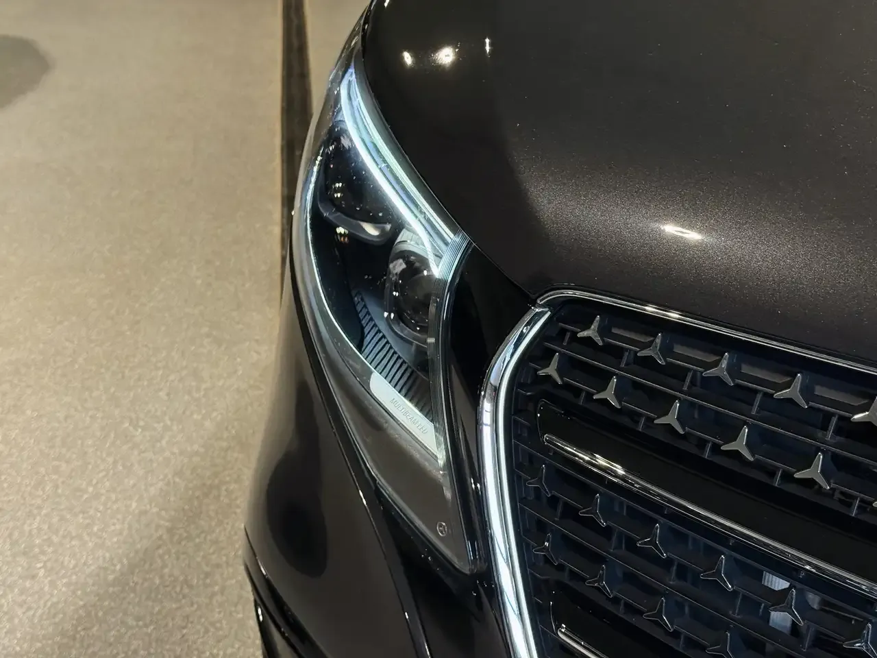 Mercedes-Benz V 300 - 14