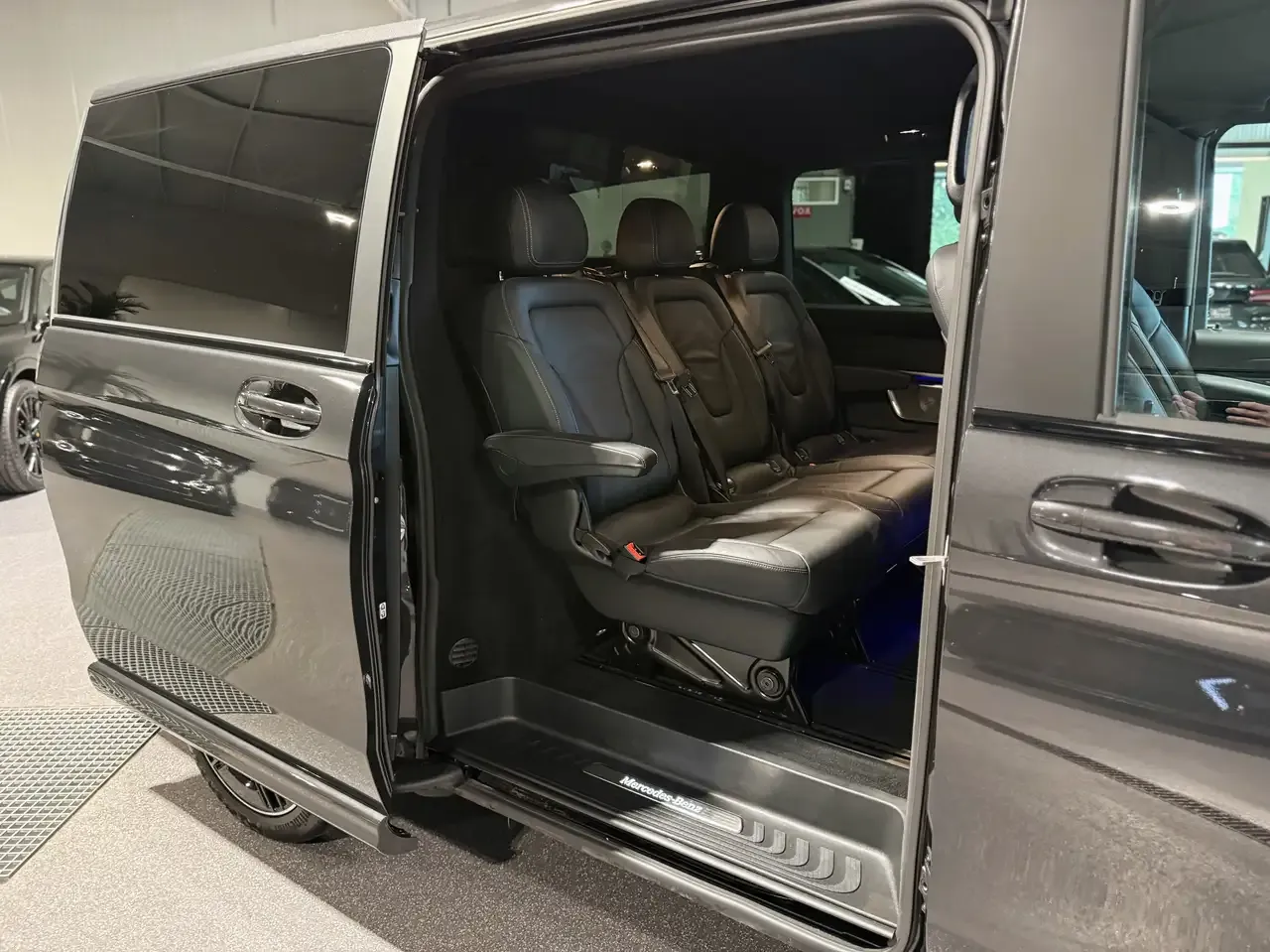 Mercedes-Benz V 300 - 25