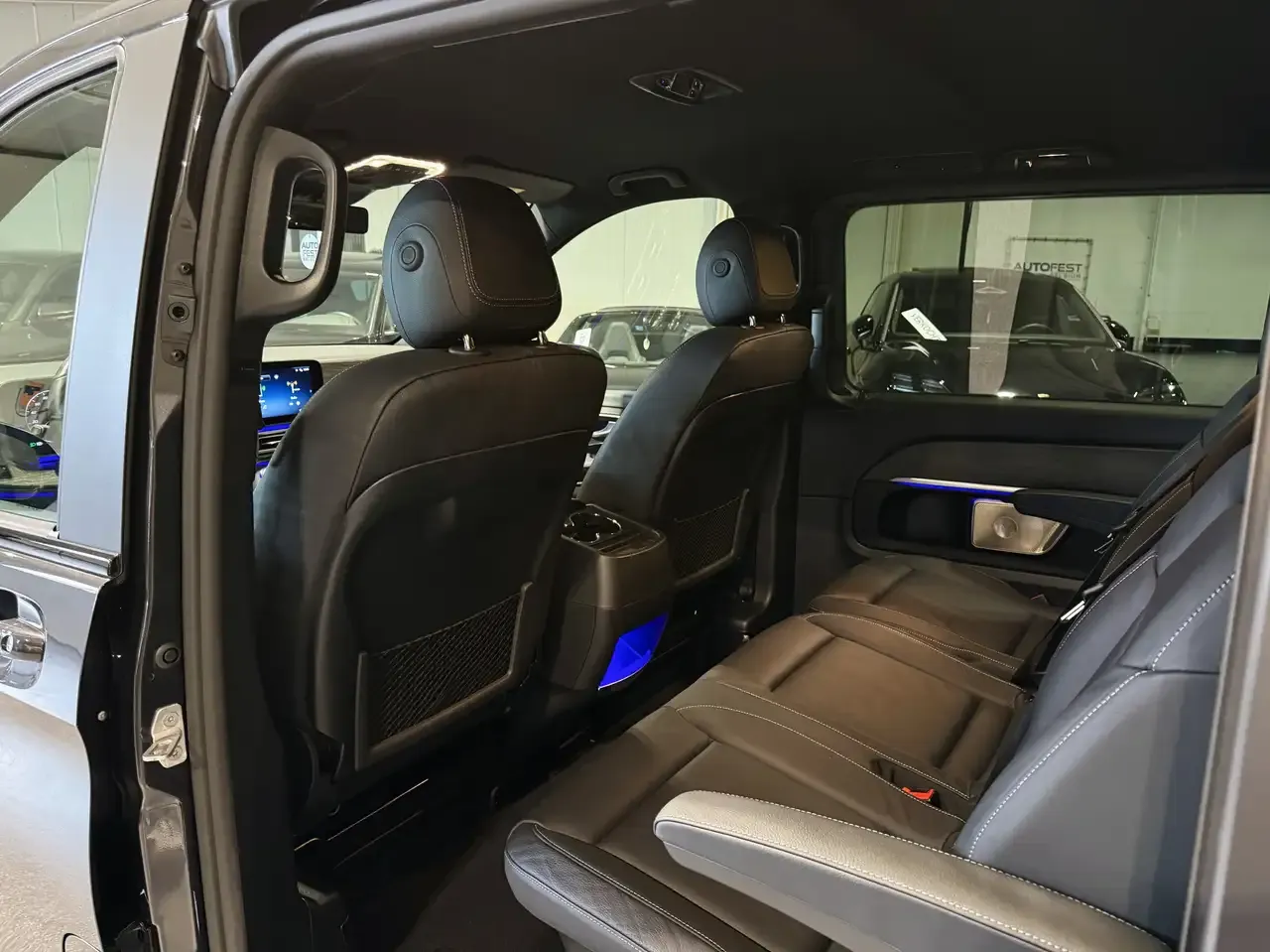 Mercedes-Benz V 300 - 37