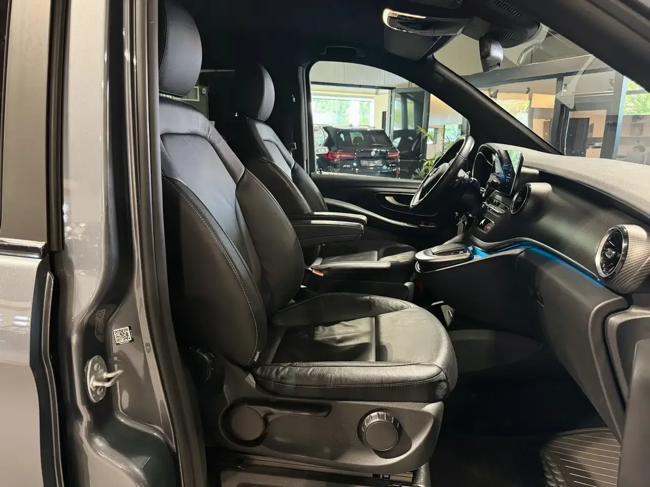 Mercedes-Benz V 300 - 21